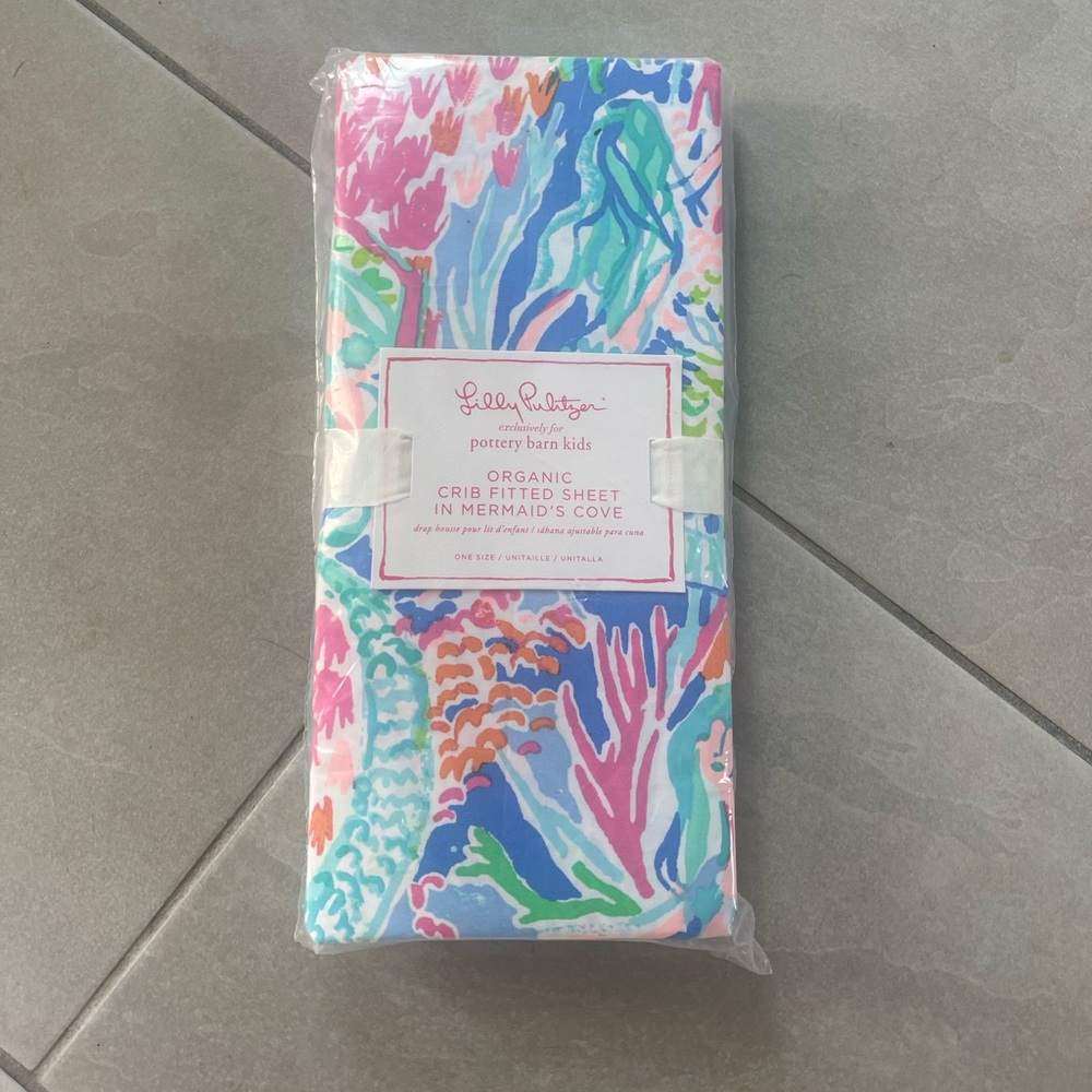 Lilly Pulitzer crib sheet